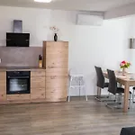 Swim And Relax Apartment *